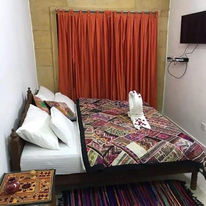 Resting Love Hostel Джайсалмер Екстериор снимка